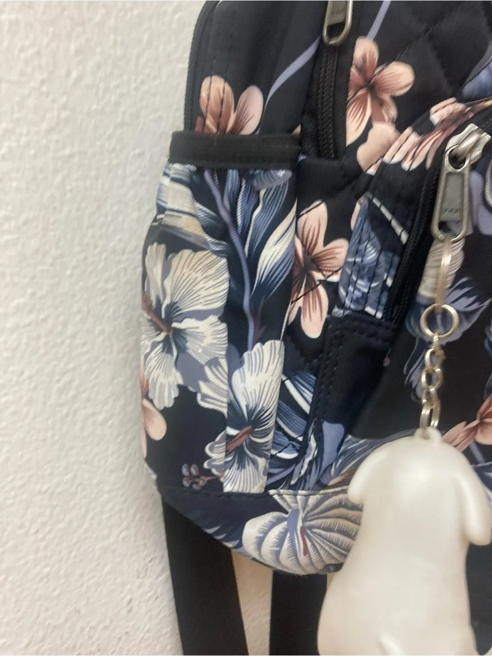 AM HOO Black Floral Lunch Backpack